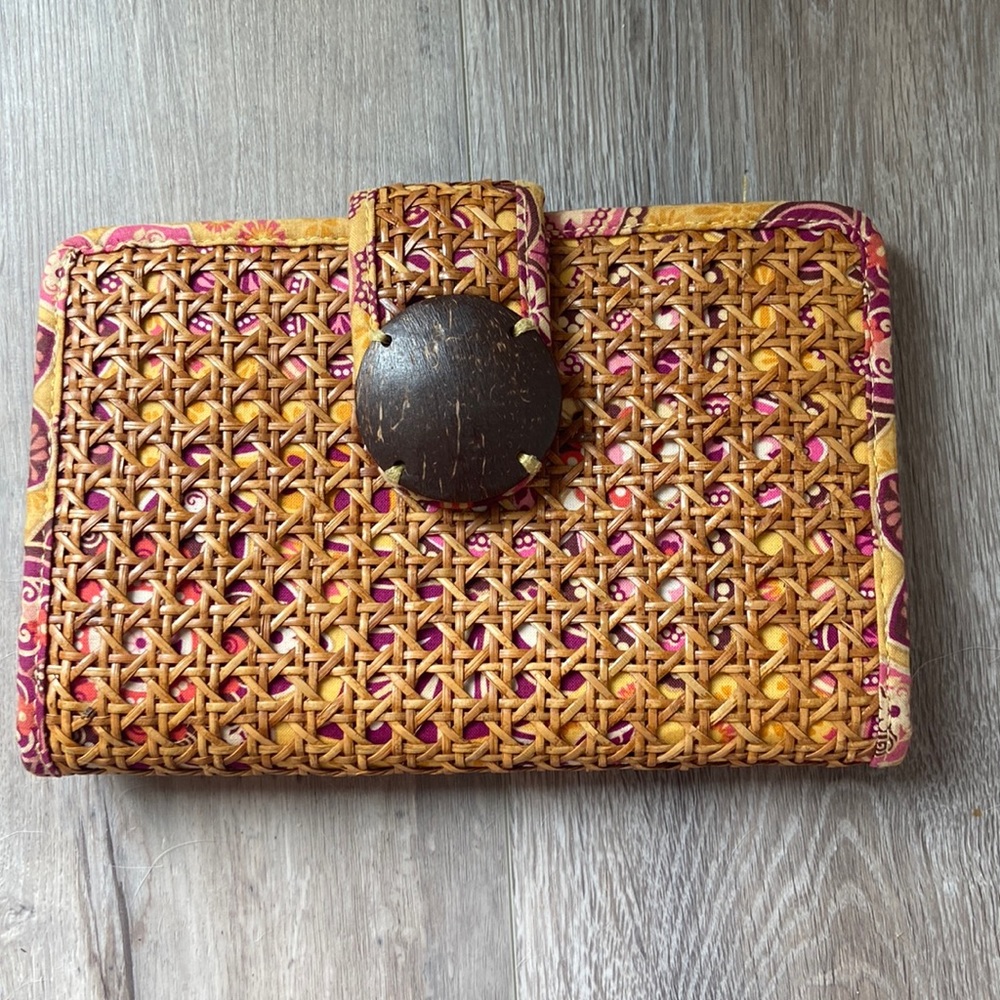 Vera Bradley straw clutch